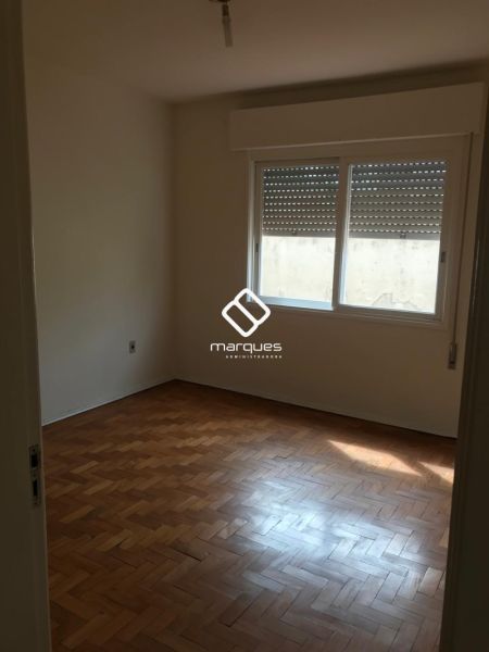 Apartamento com 2 quartos, 2 banheiros e 85m² à venda no bairro Centro, Pelotas
