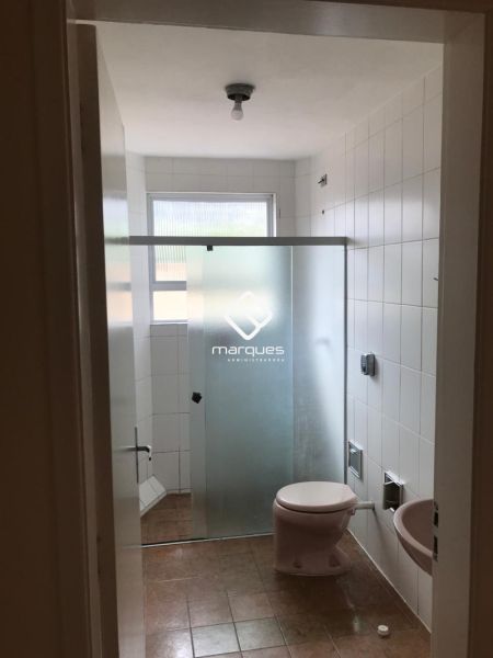 Apartamento com 2 quartos, 2 banheiros e 85m² à venda no bairro Centro, Pelotas