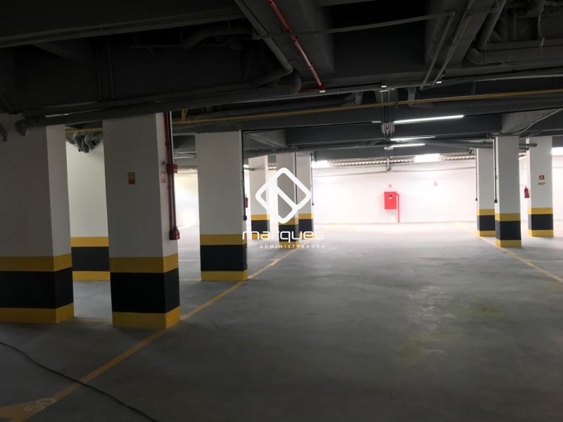 Apartamento com 3 quartos, 1 banheiro e 93m² à venda no bairro Centro, Pelotas