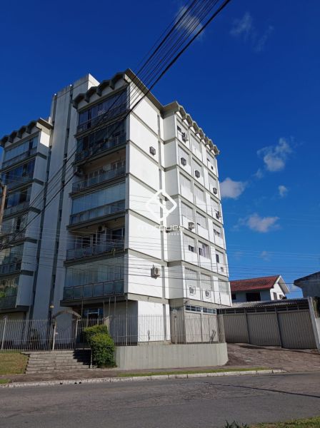 Apartamento com 3 quartos, 3 banheiros e 150m² à venda no bairro Centro, Pelotas