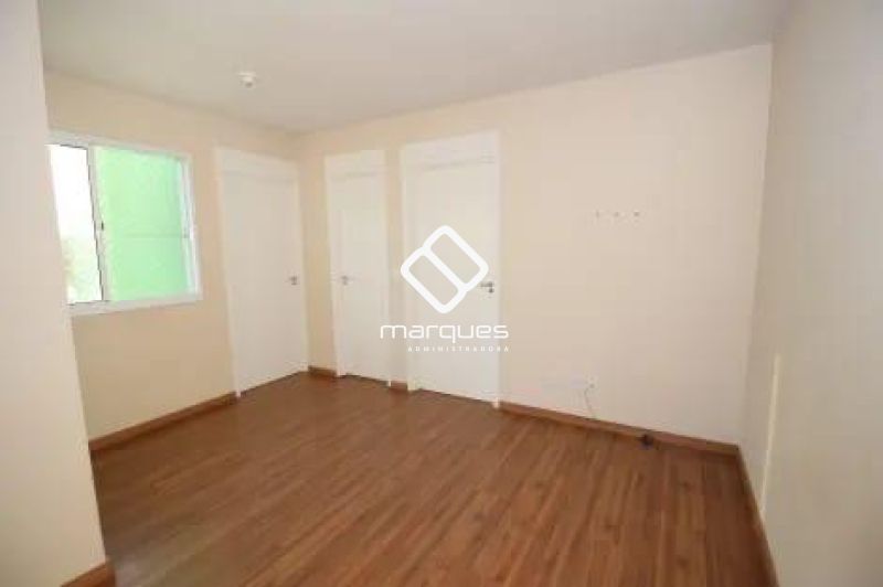 Apartamento com 2 quartos, 1 banheiro e 45m² à venda no bairro Três Vendas, Pelotas