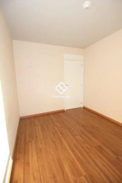 Apartamento com 2 quartos, 1 banheiro e 45m² à venda no bairro Três Vendas, Pelotas