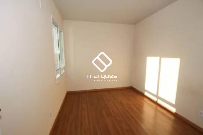Apartamento com 2 quartos, 1 banheiro e 45m² à venda no bairro Três Vendas, Pelotas