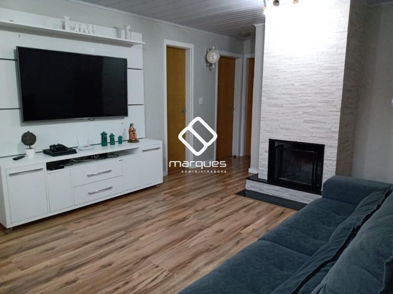 Casa com 3 quartos, 2 banheiros e 135m² à venda no bairro Areal, Pelotas