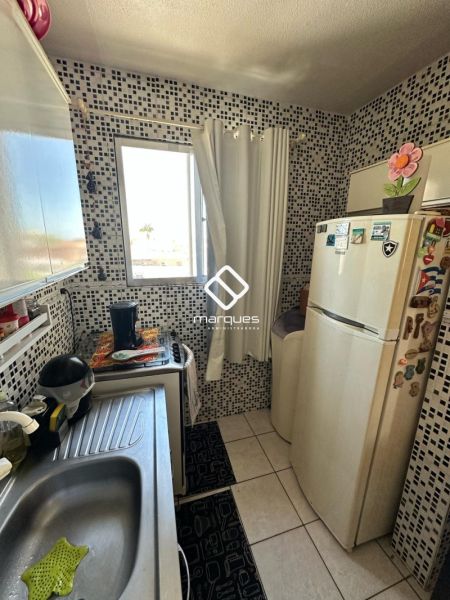Apartamento com 2 quartos, 1 banheiro e 44m² à venda no bairro Areal, Pelotas