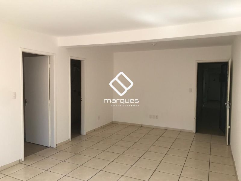 Apartamento com 1 quarto, 1 banheiro e 34m² à venda no bairro Centro, Pelotas