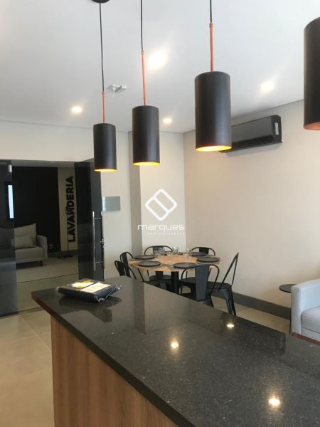 Apartamento com 1 quarto, 1 banheiro e 35m² à venda no bairro Centro, Pelotas
