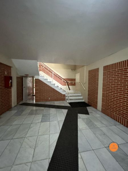 Apartamento com 2 quartos, 1 banheiro e 78m² à venda no bairro Centro, Pelotas