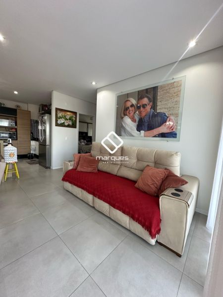 Apartamento com 2 quartos, 1 banheiro e 96m² à venda no bairro Centro, Pelotas