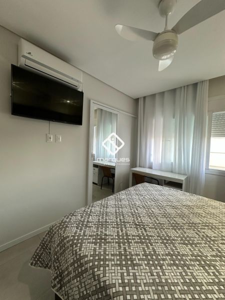 Apartamento com 2 quartos, 1 banheiro e 96m² à venda no bairro Centro, Pelotas