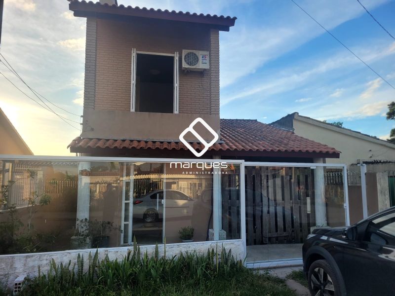 Casa com 3 quartos, 2 banheiros e 183m² à venda no bairro Laranjal, Pelotas