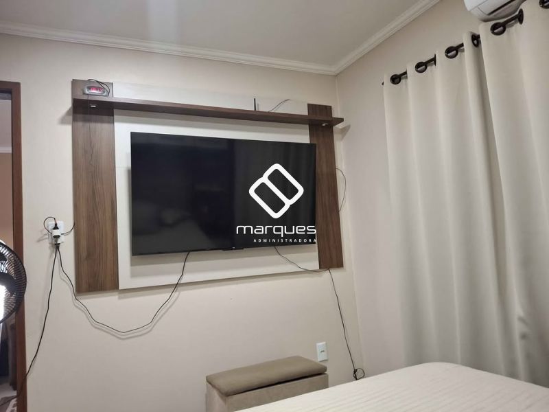 Casa com 3 quartos e 2 banheiros à venda no bairro Três Vendas, Pelotas