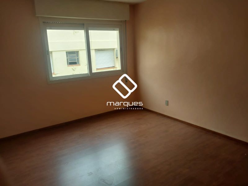Apartamento com 2 quartos, 1 banheiro e 60m² à venda no bairro Areal, Pelotas