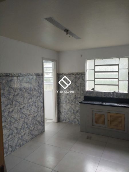 Apartamento com 2 quartos, 1 banheiro e 60m² à venda no bairro Areal, Pelotas