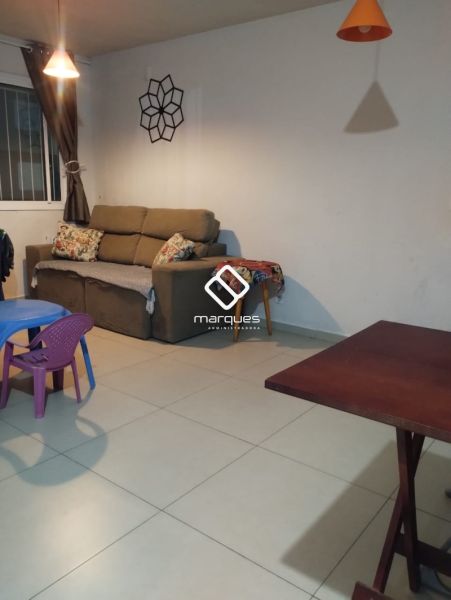 Apartamento com 2 quartos, 1 banheiro e 44m² à venda no bairro Areal, Pelotas