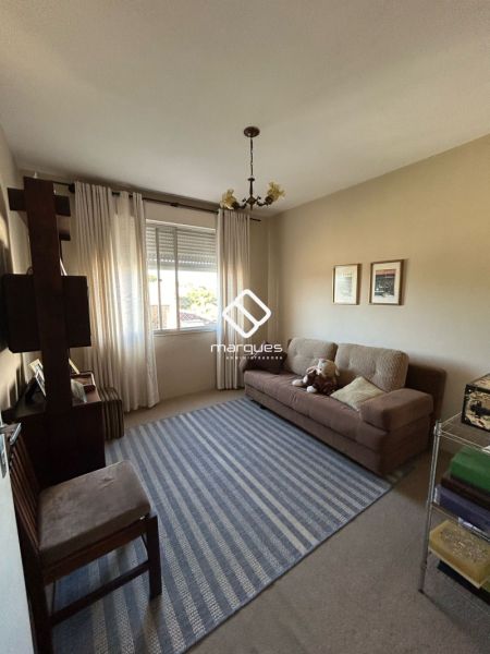 Apartamento com 3 quartos, 2 banheiros e 134m² à venda no bairro Três Vendas, Pelotas
