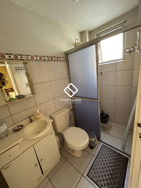 Apartamento com 3 quartos, 2 banheiros e 134m² à venda no bairro Três Vendas, Pelotas