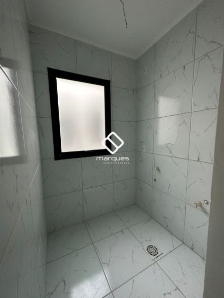Apartamento com 2 quartos, 1 banheiro e 47m² à venda no bairro Zona Norte, Pelotas