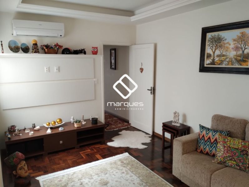 Apartamento com 2 quartos, 1 banheiro e 90m² à venda no bairro Centro, Pelotas