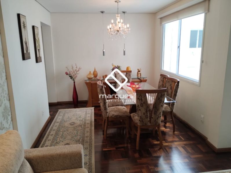 Apartamento com 2 quartos, 1 banheiro e 90m² à venda no bairro Centro, Pelotas