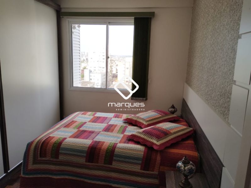 Apartamento com 2 quartos, 1 banheiro e 90m² à venda no bairro Centro, Pelotas