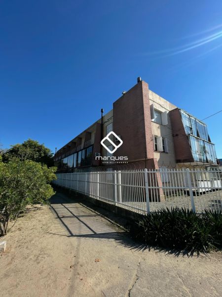 Apartamento com 2 quartos, 1 banheiro e 71m² à venda no bairro Laranjal, Pelotas