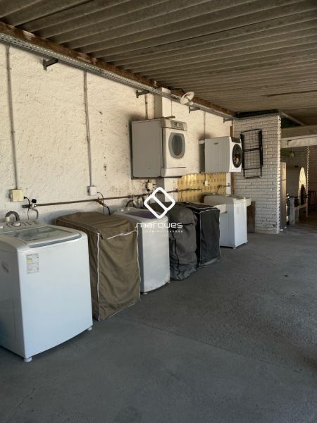 Apartamento com 2 quartos, 1 banheiro e 71m² à venda no bairro Laranjal, Pelotas
