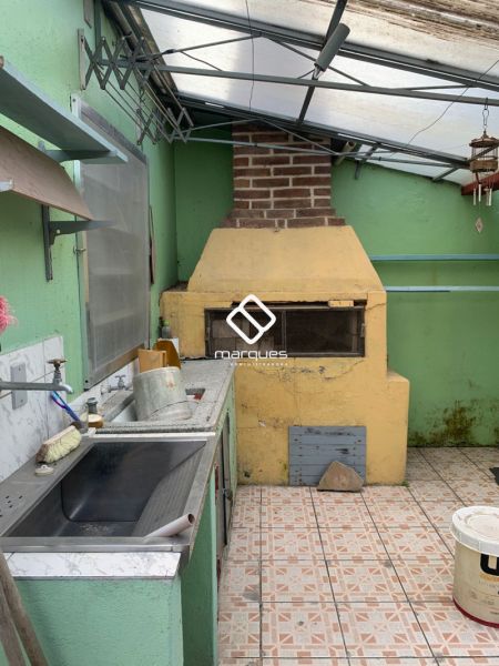 Casa com 2 quartos, 2 banheiros e 125m² à venda no bairro Fragata, Pelotas