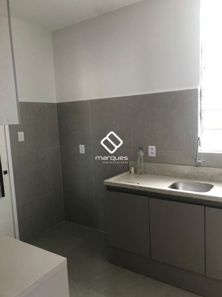Apartamento com 2 quartos, 2 banheiros e 85m² à venda no bairro Centro, Pelotas