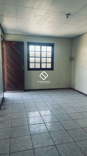 Casa com 2 quartos, 1 banheiro e 60m² à venda no bairro Fragata, Pelotas
