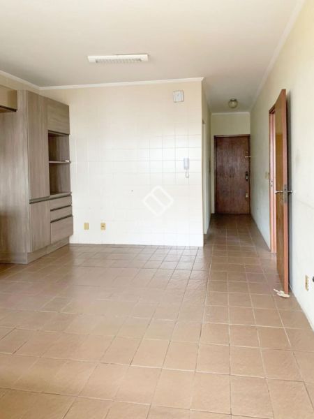 Apartamento com 3 quartos, 2 banheiros e 170m² à venda no bairro Centro, Pelotas
