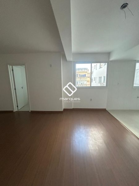Apartamento com 1 quarto, 1 banheiro e 44m² à venda no bairro Centro, Pelotas