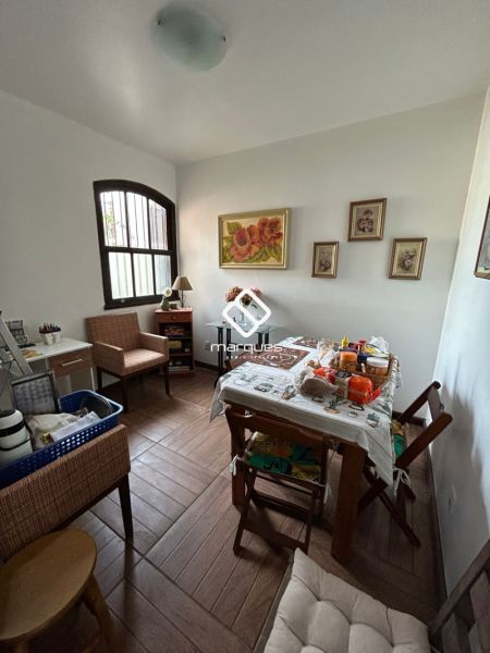 Casa com 3 quartos, 1 banheiro e 120m² à venda no bairro Laranjal, Pelotas