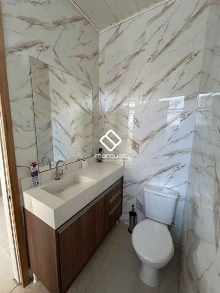 Casa com 3 quartos, 1 banheiro e 120m² à venda no bairro Centro, Pelotas