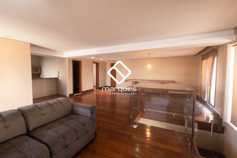 Cobertura com 3 quartos, 4 banheiros e 322m² à venda no bairro Centro, Pelotas