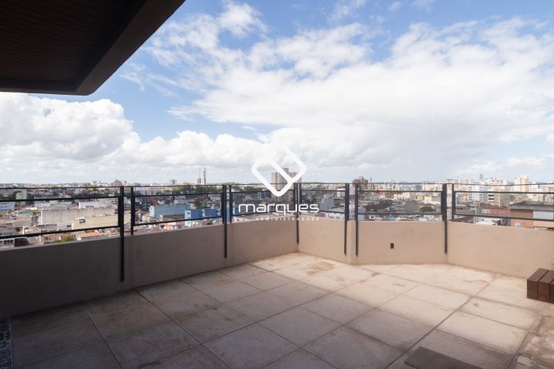 Cobertura com 3 quartos, 4 banheiros e 322m² à venda no bairro Centro, Pelotas