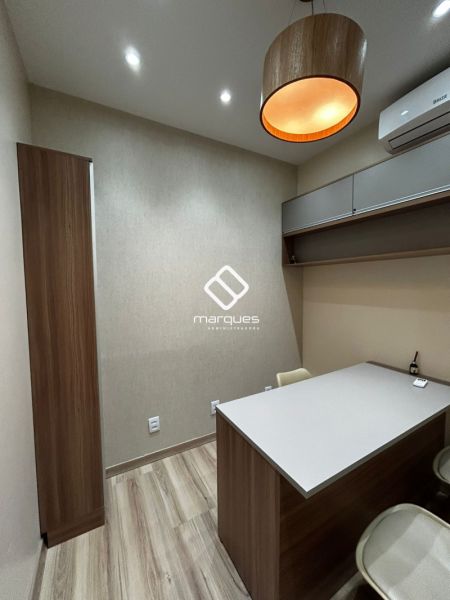 Sala com 1 banheiro e 30m² à venda no bairro Areal, Pelotas