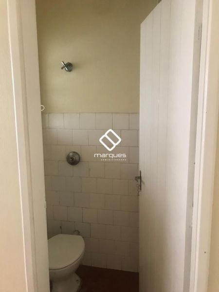 Apartamento com 3 quartos, 2 banheiros e 98m² à venda no bairro Centro, Pelotas