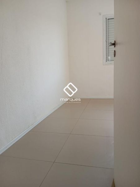 Casa com 3 quartos, 2 banheiros e 69m² à venda no bairro Areal, Pelotas