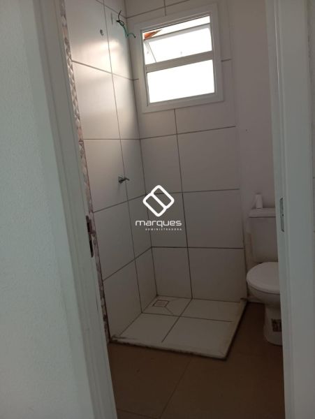 Casa com 3 quartos, 2 banheiros e 69m² à venda no bairro Areal, Pelotas