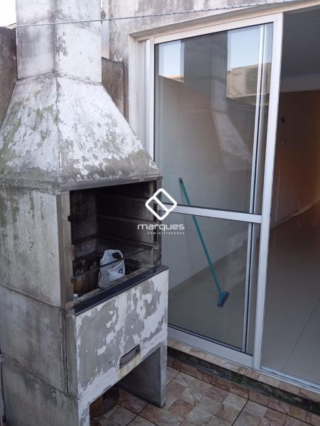 Casa com 3 quartos, 2 banheiros e 69m² à venda no bairro Areal, Pelotas