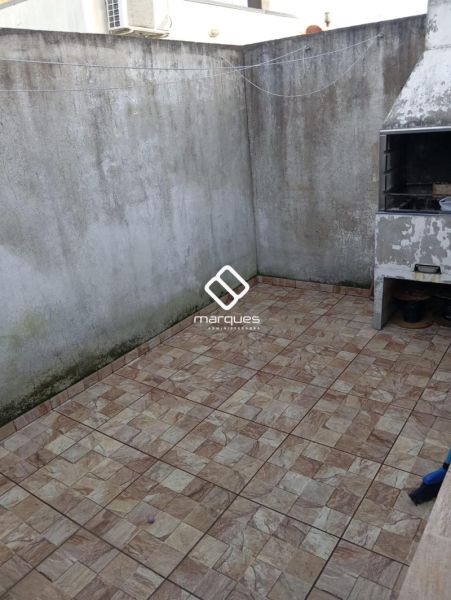 Casa com 3 quartos, 2 banheiros e 69m² à venda no bairro Areal, Pelotas