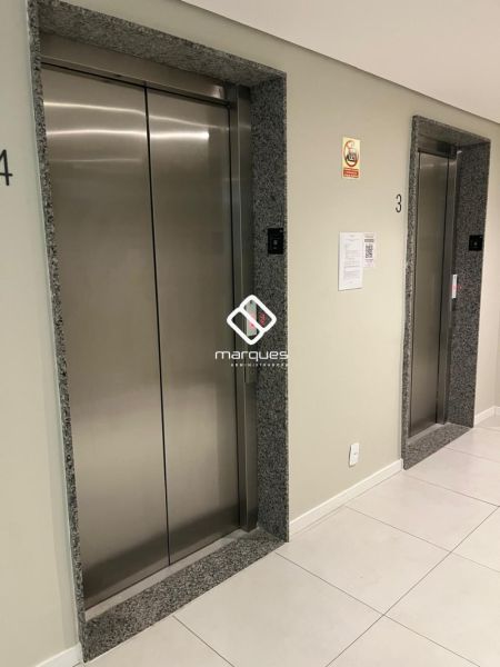 Apartamento com 3 quartos, 1 banheiro e 74m² à venda no bairro Areal, Pelotas