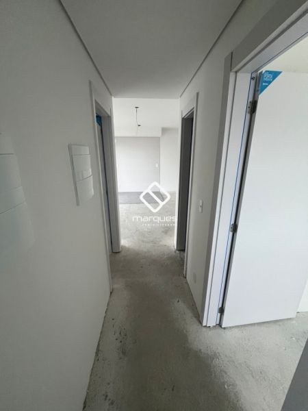Apartamento com 3 quartos, 1 banheiro e 74m² à venda no bairro Areal, Pelotas