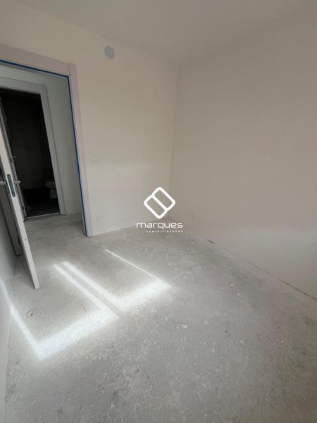 Apartamento com 3 quartos, 1 banheiro e 74m² à venda no bairro Areal, Pelotas