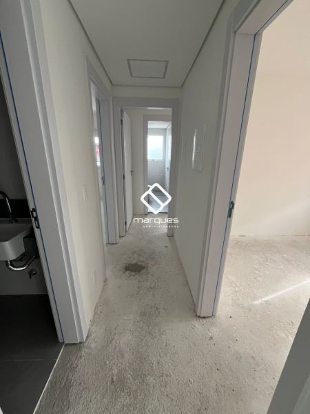 Apartamento com 3 quartos, 1 banheiro e 74m² à venda no bairro Areal, Pelotas