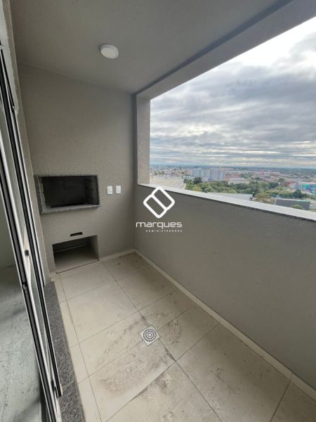 Apartamento com 3 quartos, 1 banheiro e 74m² à venda no bairro Areal, Pelotas
