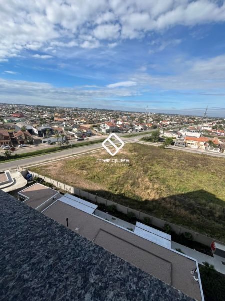 Apartamento com 3 quartos, 1 banheiro e 74m² à venda no bairro Areal, Pelotas