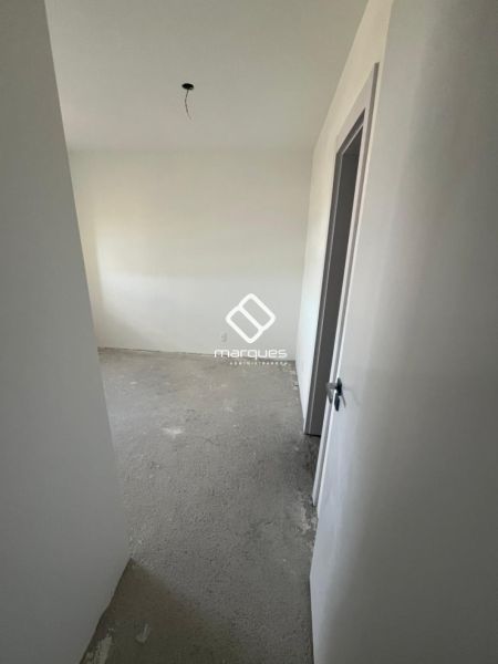 Apartamento com 2 quartos, 1 banheiro e 63m² à venda no bairro Areal, Pelotas