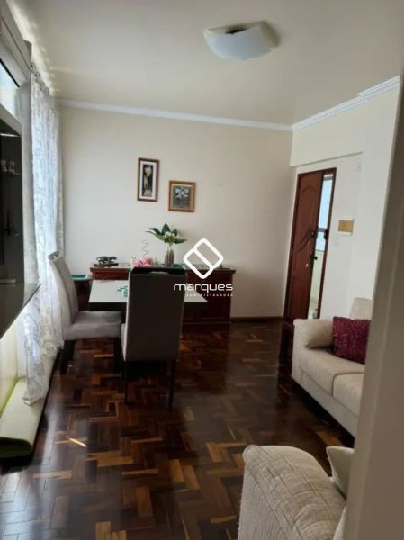 Apartamento com 2 quartos, 2 banheiros e 83m² à venda no bairro Centro, Pelotas